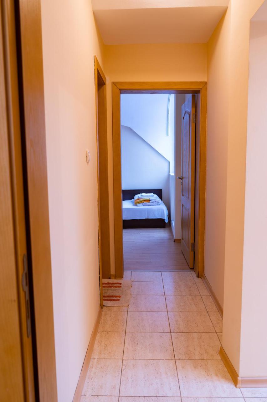 Maisonette Picadilly Varna Extérieur photo